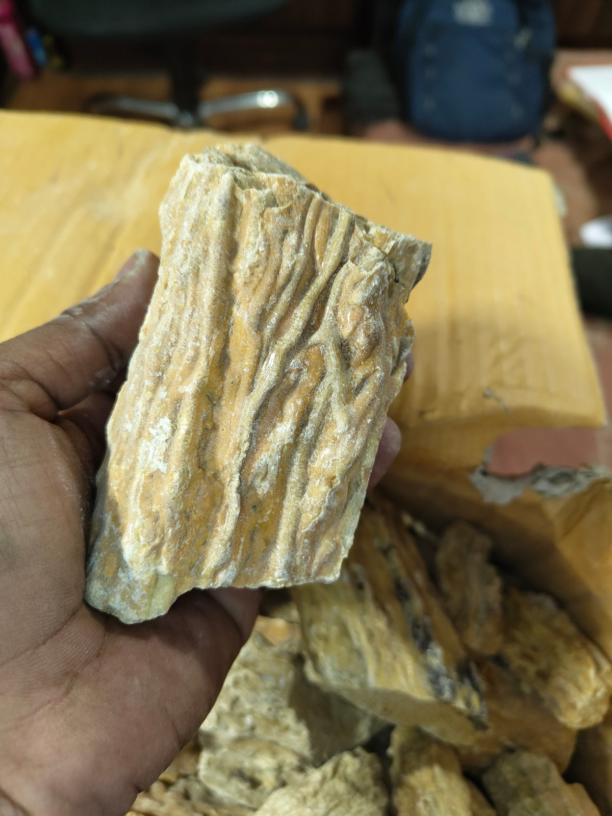 Upasana Premium Dhuna 15 kg