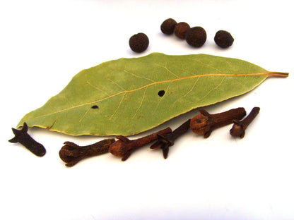 Bay Leaf (Tej Patta)